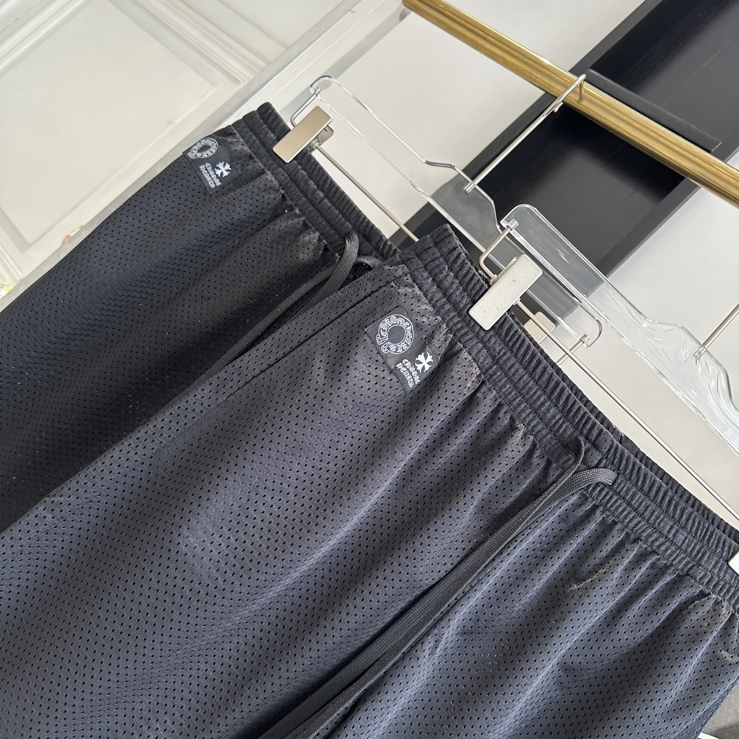 STADIUM FOOTBALL SHORTS IN BLACK - TP580