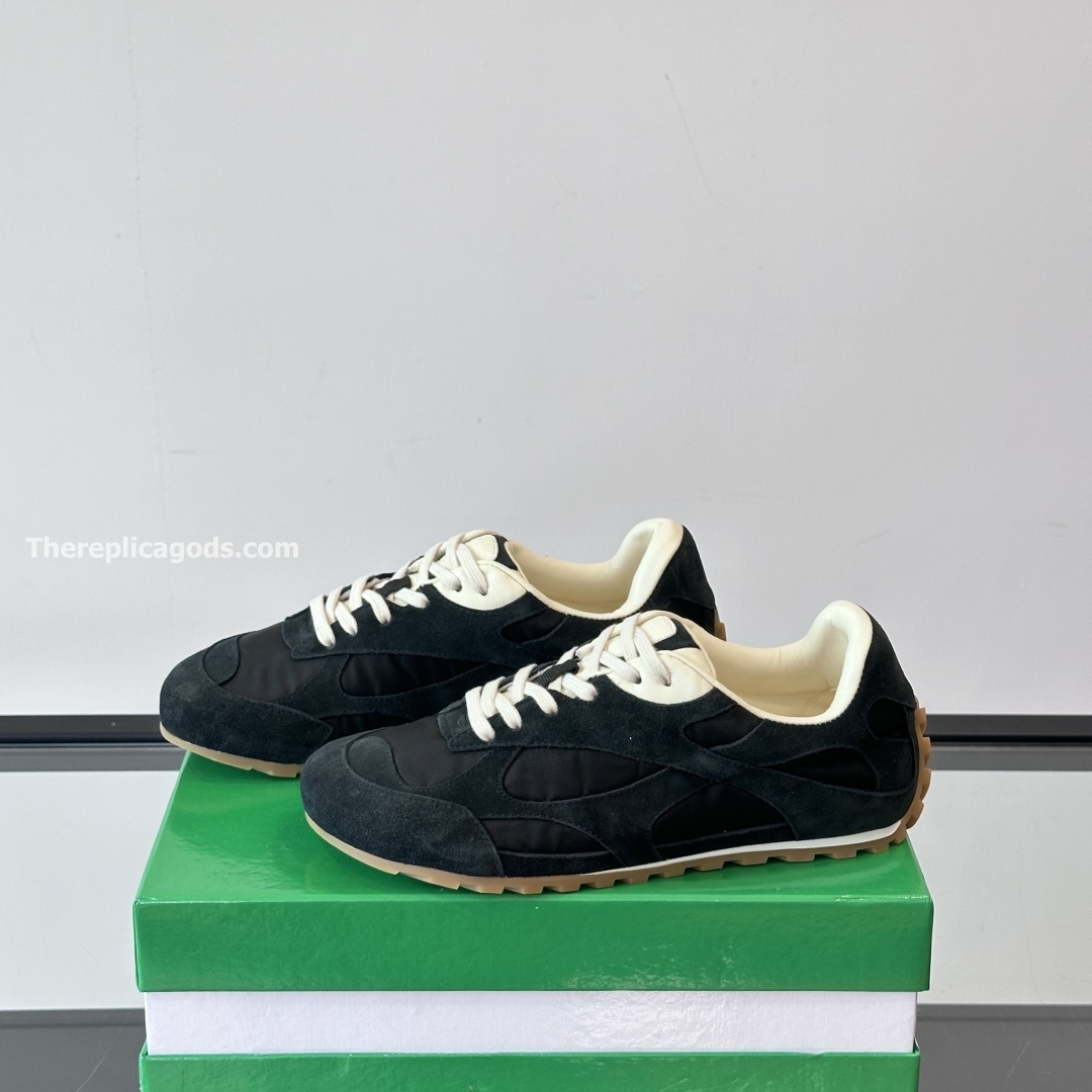 ORBIT FLASH SNEAKERS IN BLACK - BV23