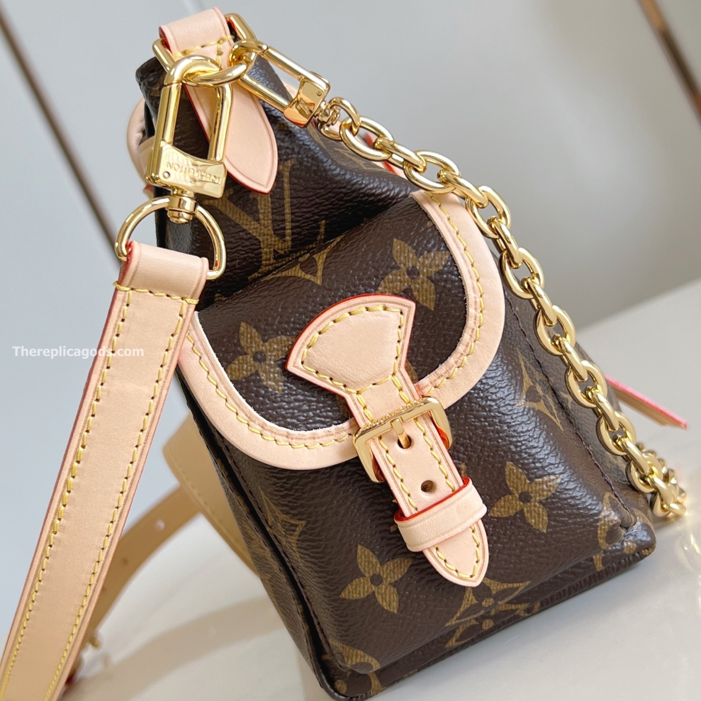 ODYSSEE HANBAG BROWN MONOGRAM CANVAS M25085