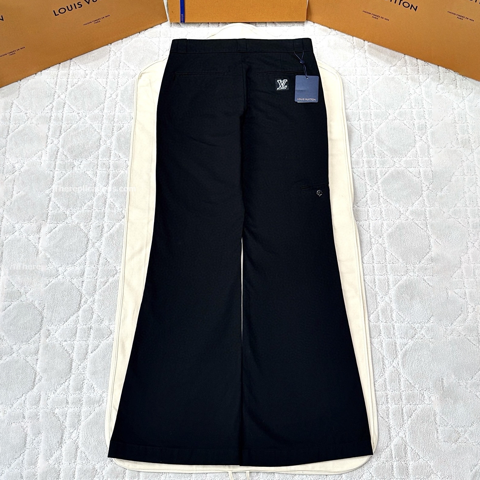 FLARED PREPPY CHINO PANTS IN BLACK - TP567