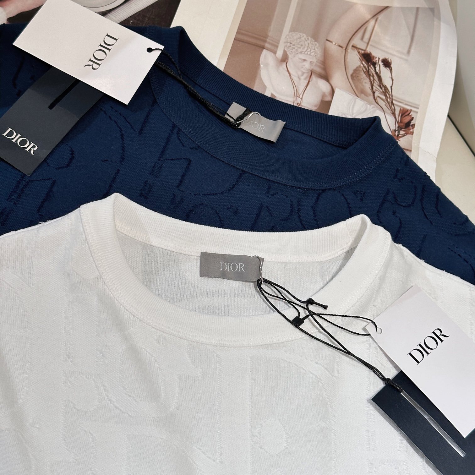OBLIQUE T-SHIRT, RELAXED FIT DEEP BLUE COTTON JERSEY - TP571