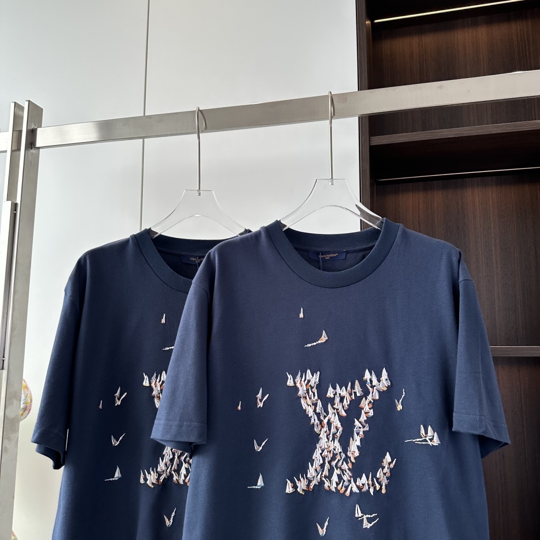 EMBROIDERED COTTON T-SHIRT IN BLUE - TP585