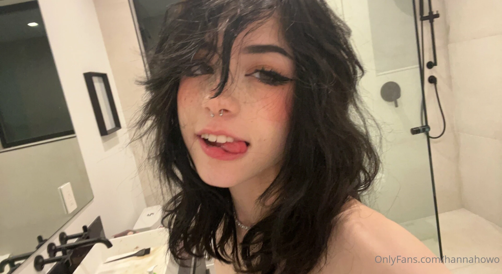Hanging with Hannahowo - November Stream - Hypno