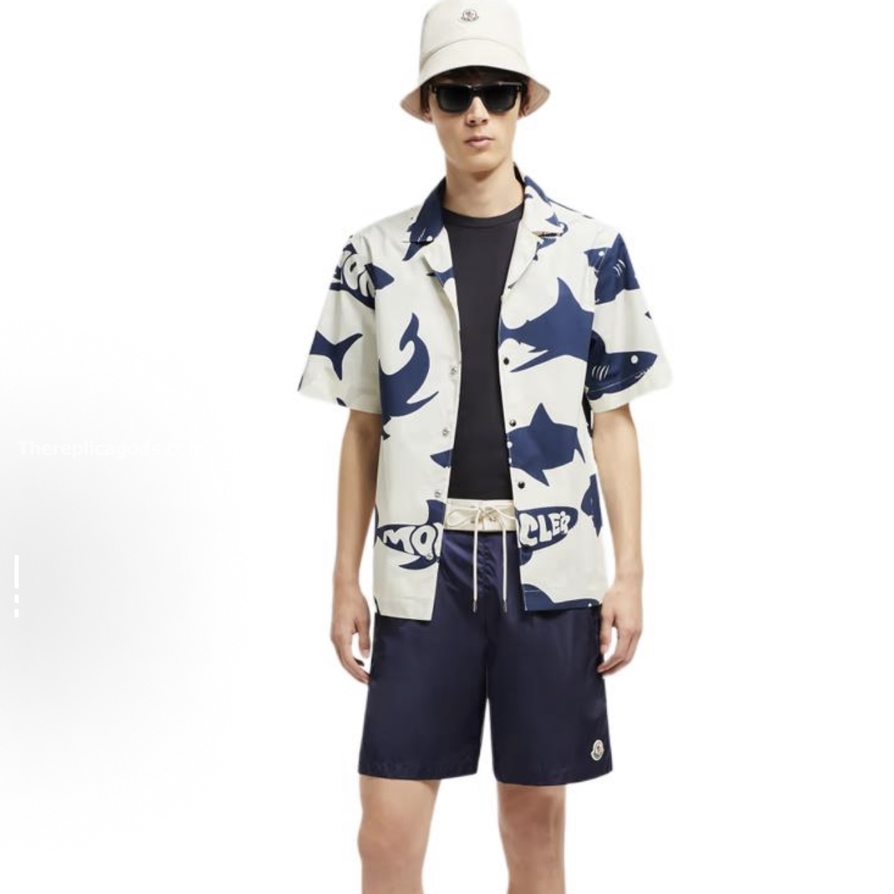 LOGO PATCH SWIM SHORTS IN BLUE - TP628