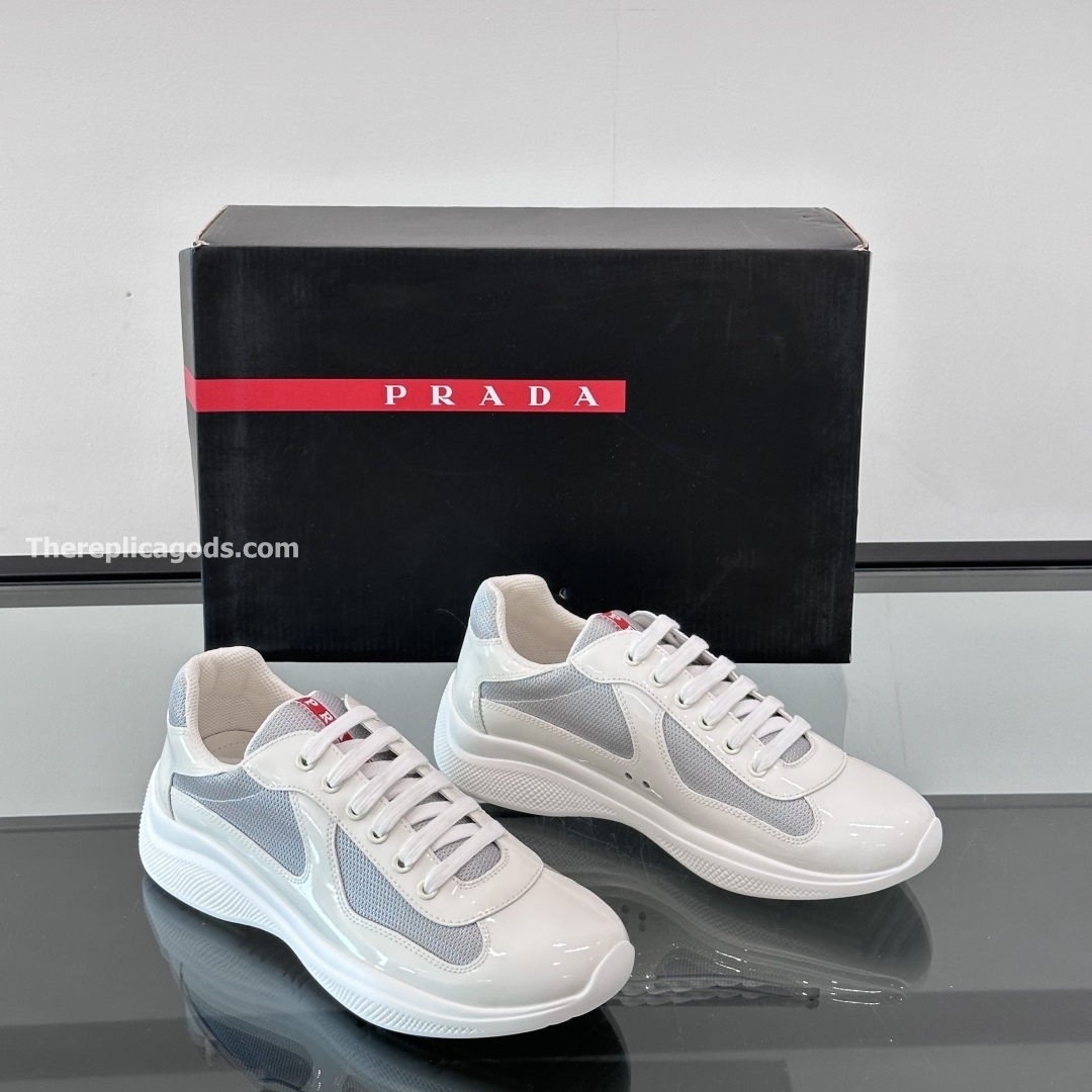 AMERICA'S CUP SNEAKERS IN GREY AND WHITE - PD221