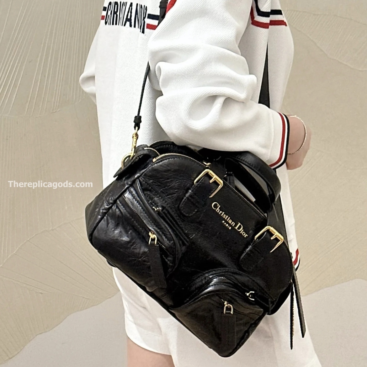 MEDIUM GRAND TOUR BOWLING BAG BLACK CRINKLED CALFSKIN