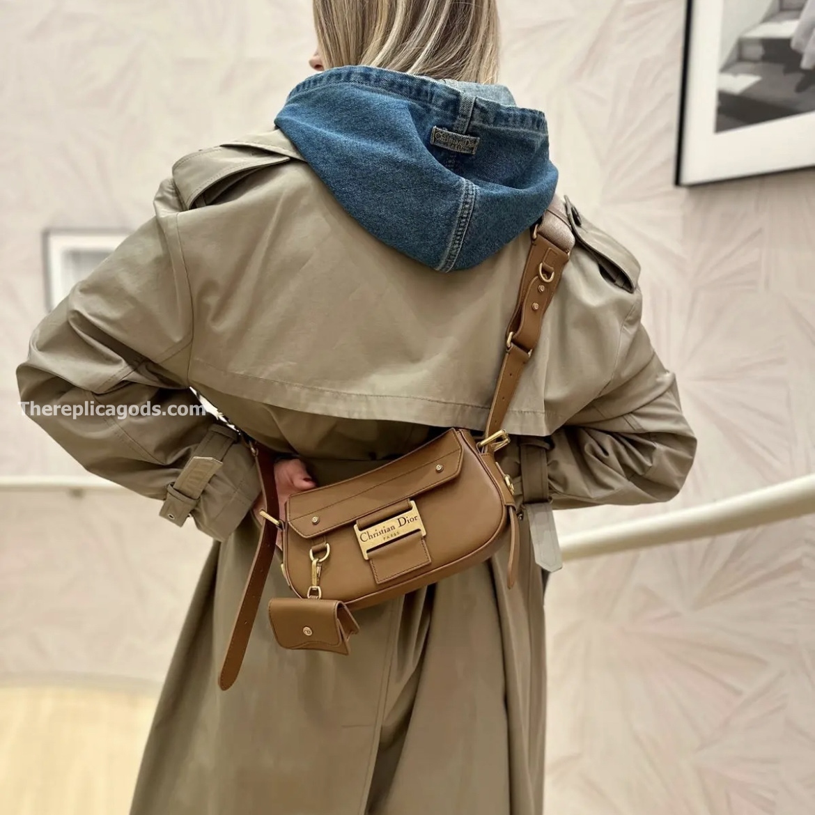 SMALL STREETCHIC BAG BROWN VINTAGE SMOOTH CALFSKIN