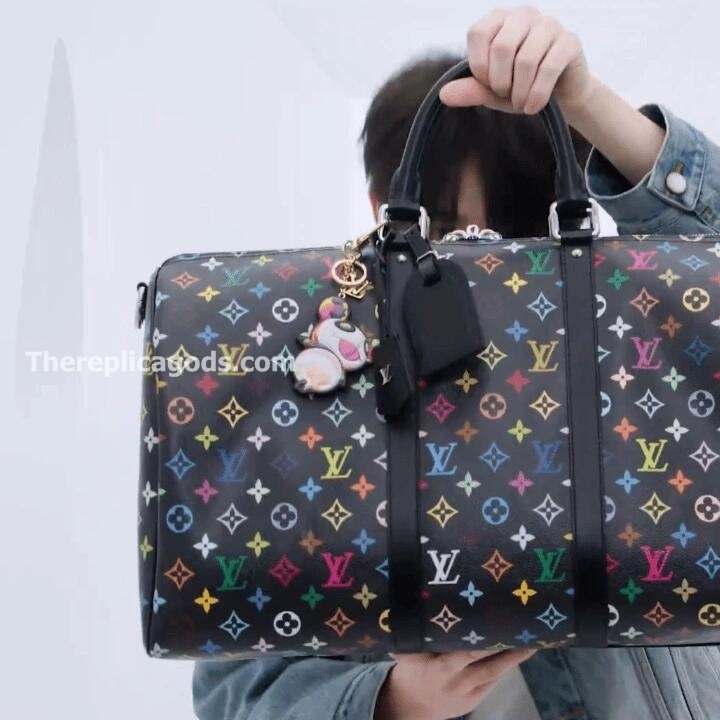 X TM SUPERFLAT PANDA KEY HOLDER M02467