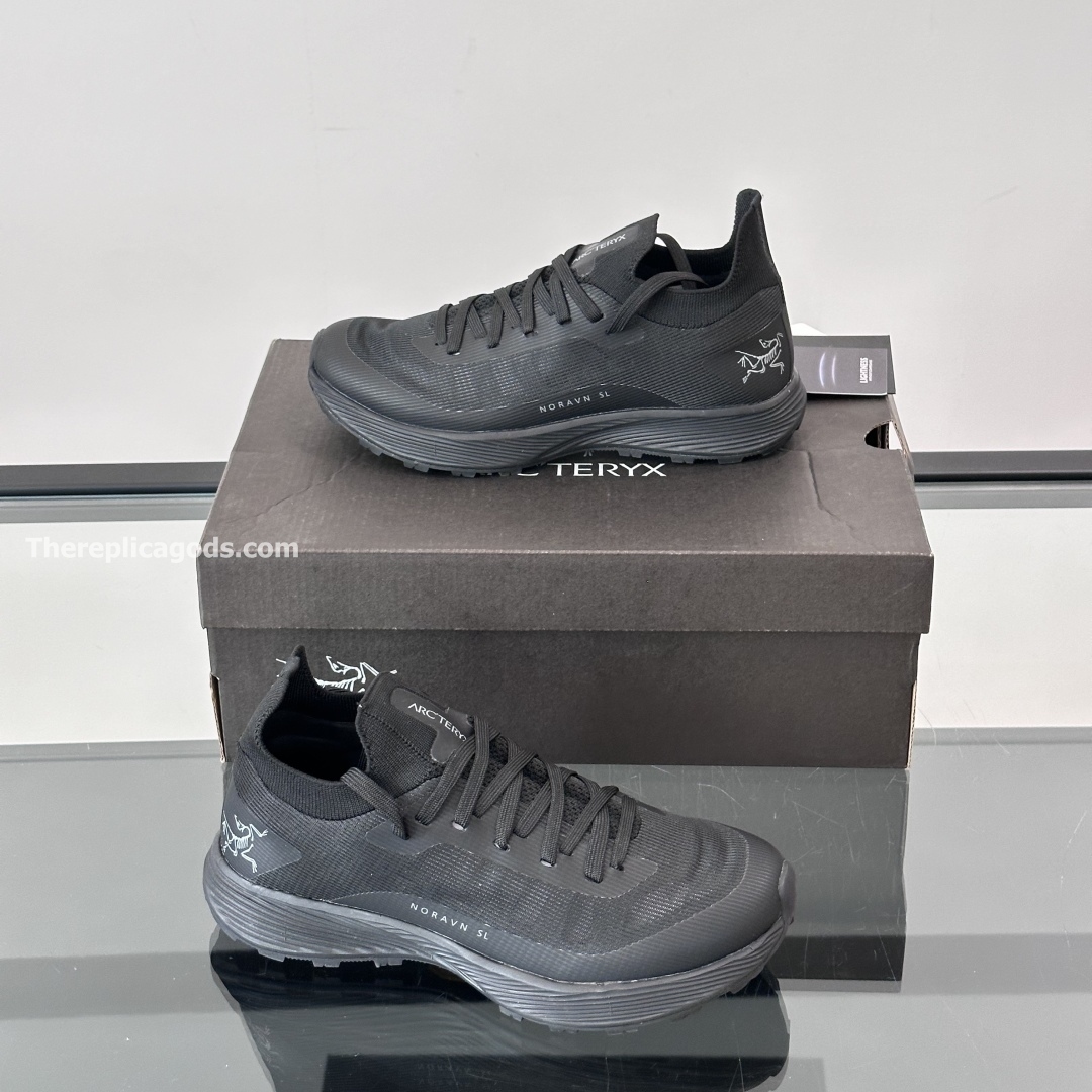 NORVAN SL 3 SNEAKERS IN BLACK