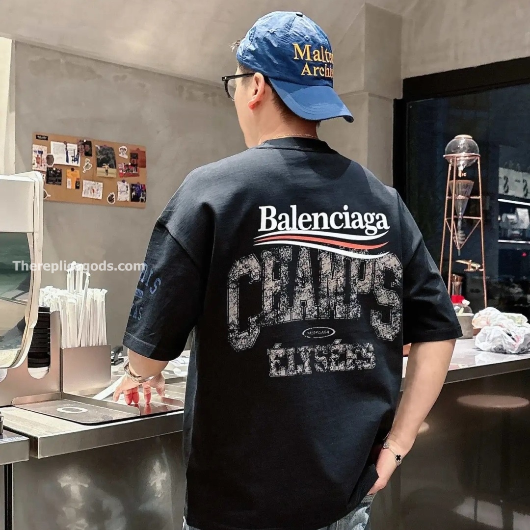 OVERLAYER POLITICAL CAMPAIGN T-SHIRT IN BLACK - TP595