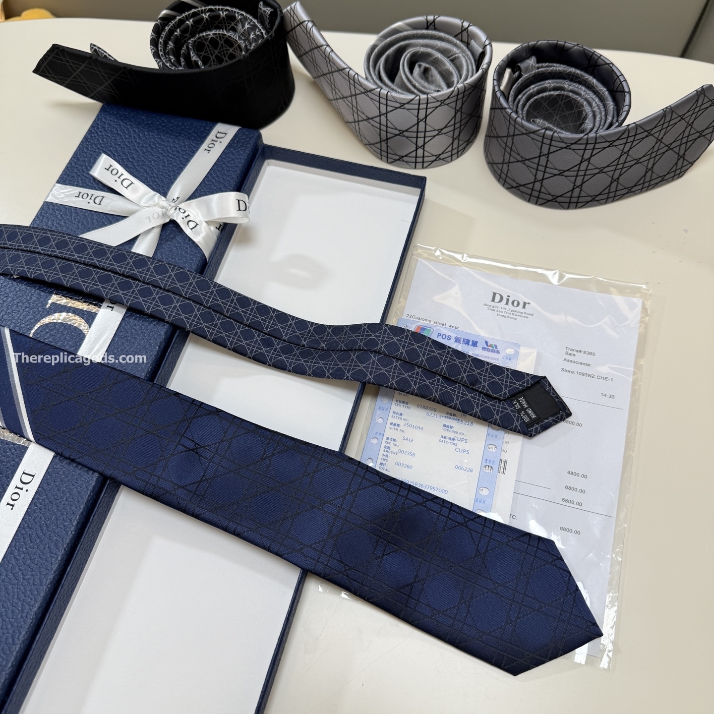 STRIPED OBLIQUE TIE NAVY BLUE, GRAY AND WHITE SILK