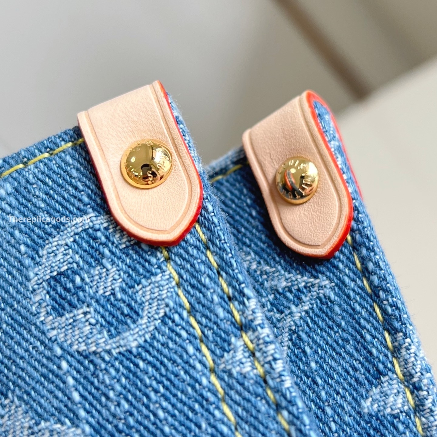 ONTHEGO PM BAG IN DENIM BLUE M14633