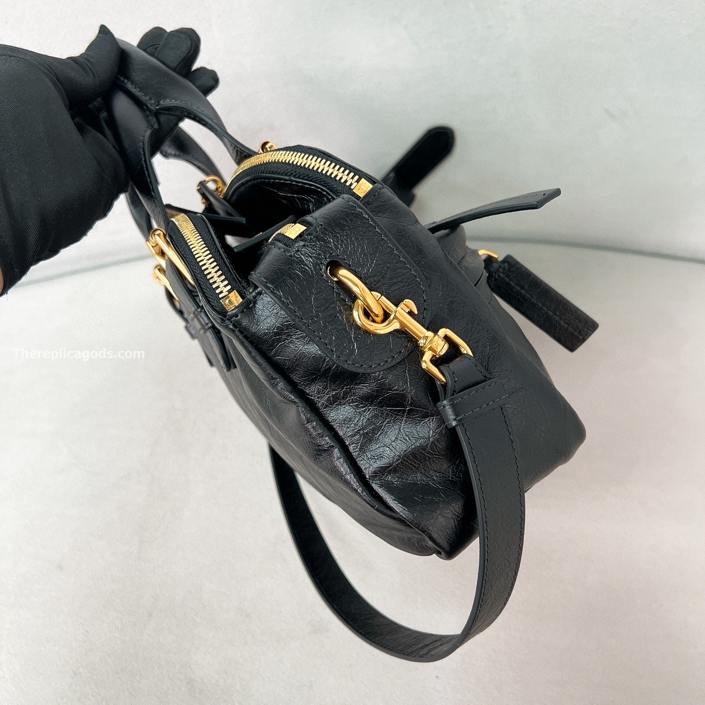 SMALL GRAND TOUR BOWLING BAG BLACK CRINKLED CALFSKIN