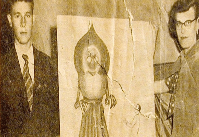 5717c9e3f368.png