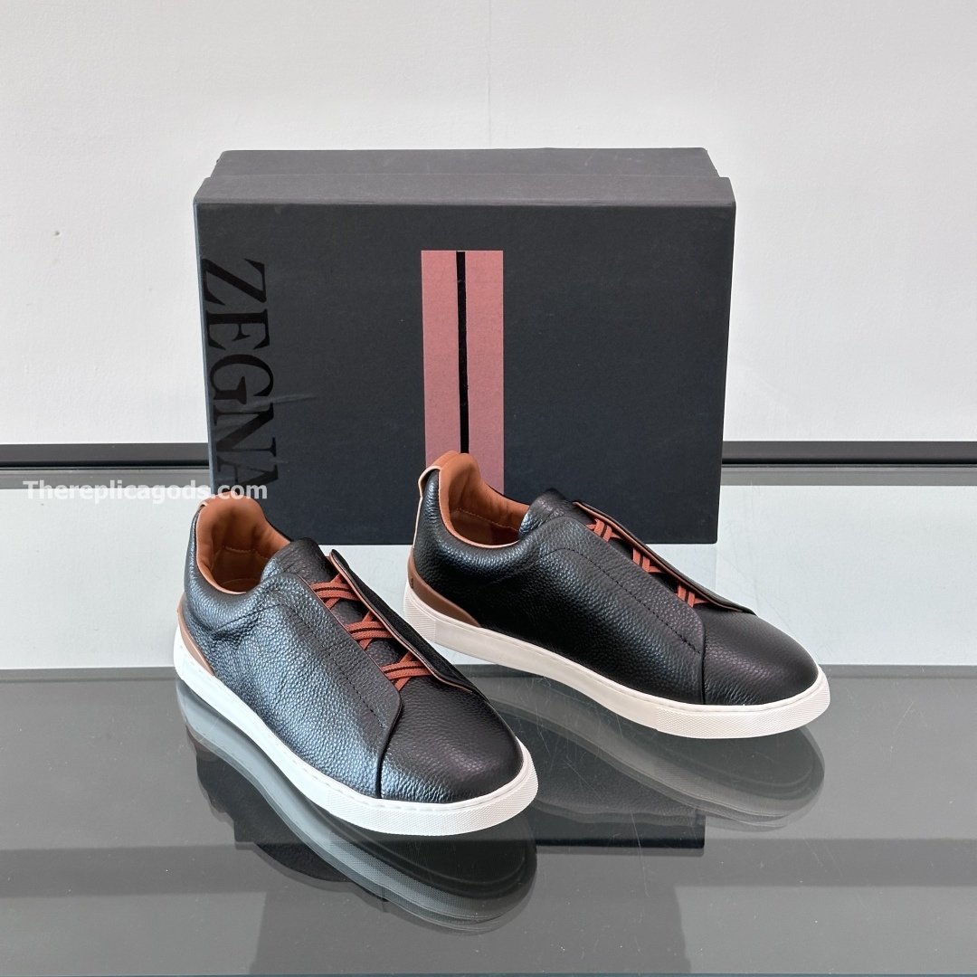 BLACK AND BROWN LEATHER TRIPLE STITCH SNEAKERS