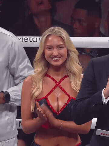 6yxkc9bdvg7.gif