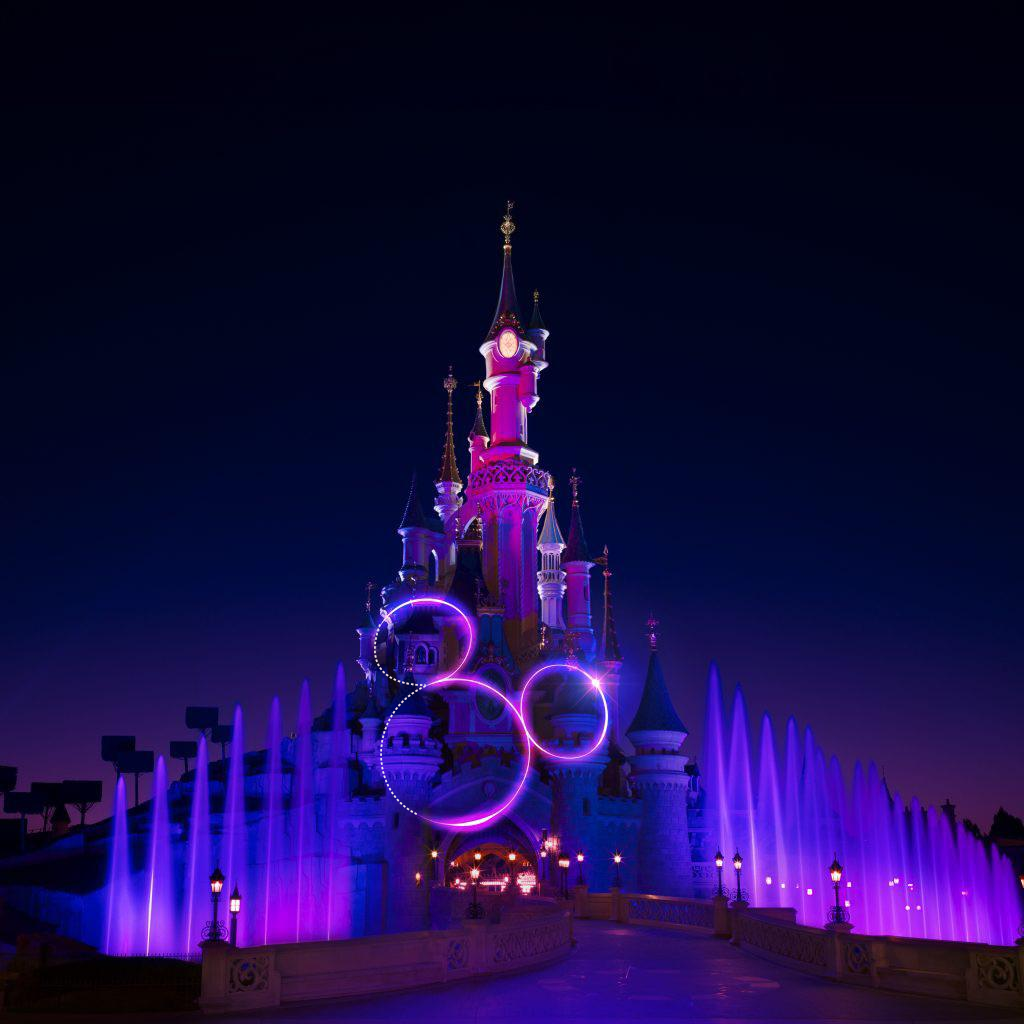 The logo for Disney Pariss 30th anniversary : rDesignPorn