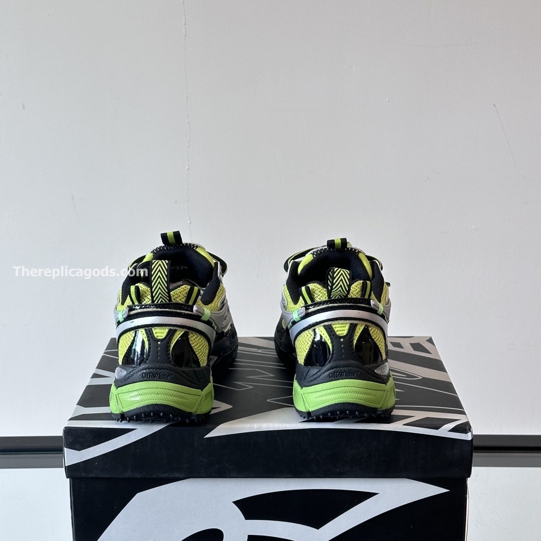 BE RIGHT BACK SNEAKERS IN GREEN - OW55