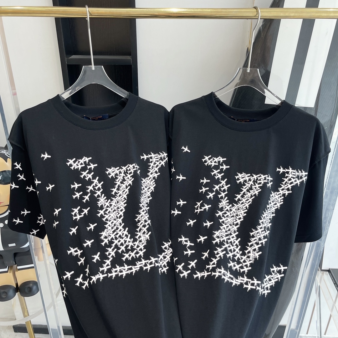 AIRPLANE PRINTED T-SHIRT IN BLACK - TP584