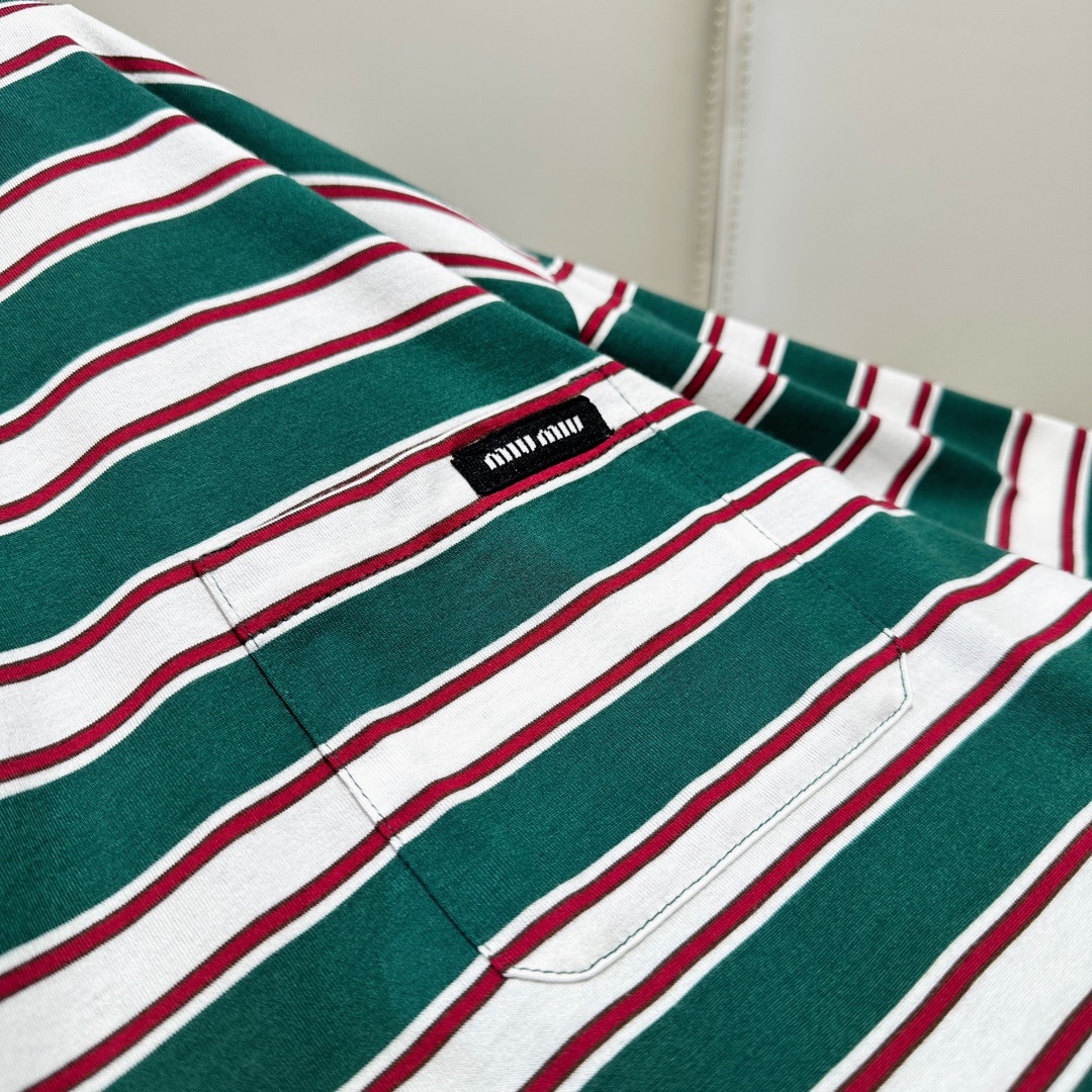 LONG-SLEEVED COTTON JERSEY T-SHIRT IN GREEN - SK592