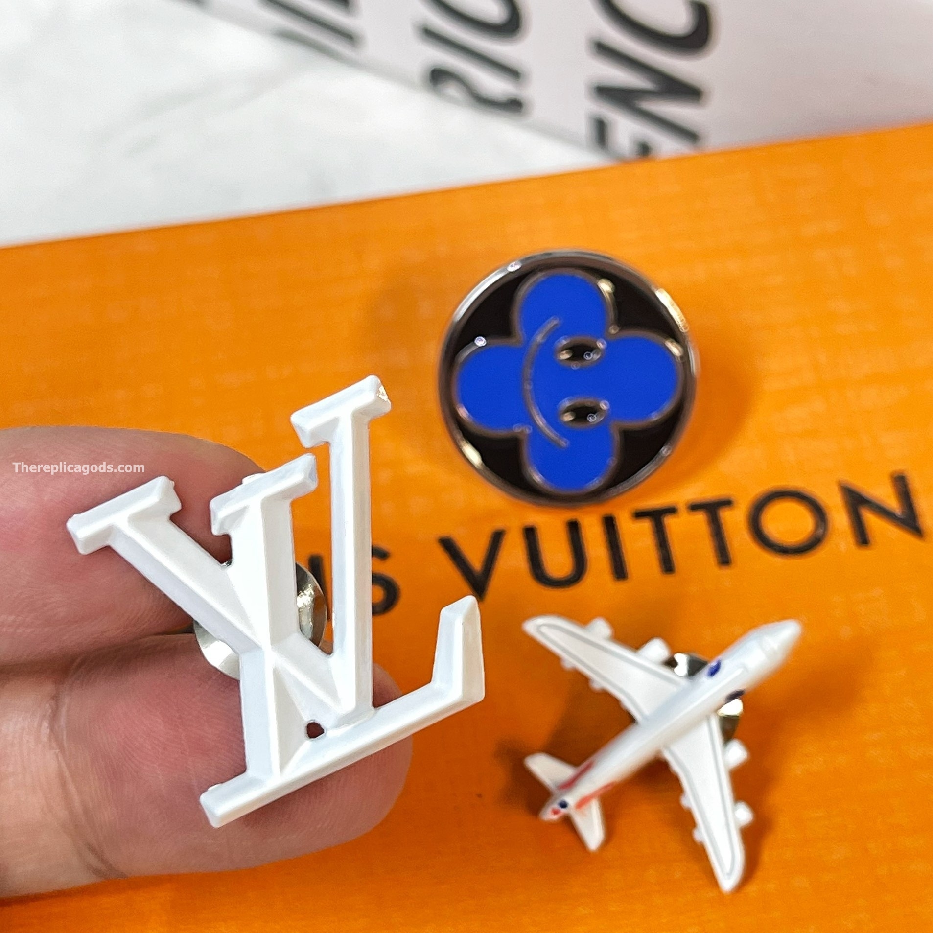 SET OF THREE LV PINS MP3311