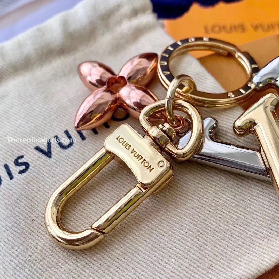 NEW WAVE BAG CHARM AND KEY HOLDER