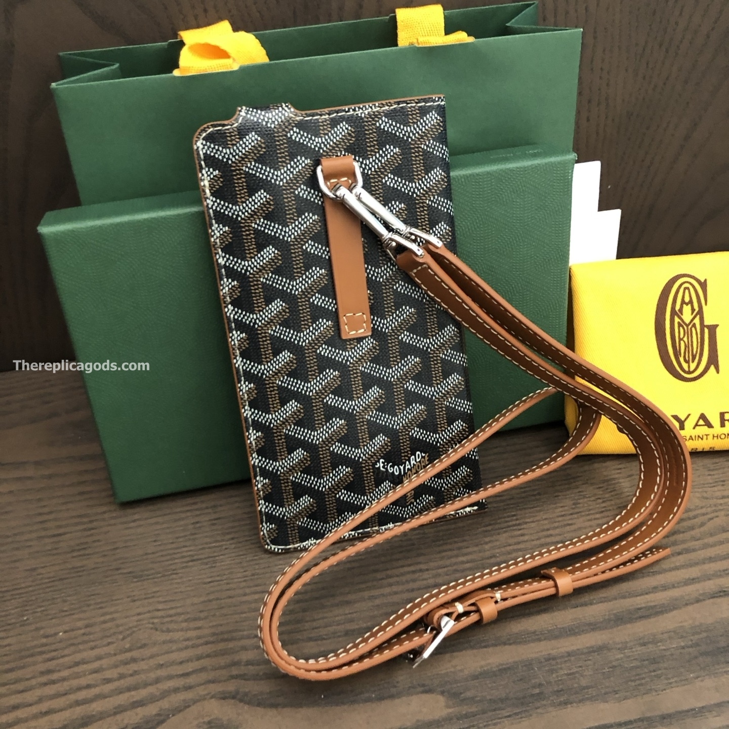 MONTMARTRE GM CASE IN BLACK AND TAN