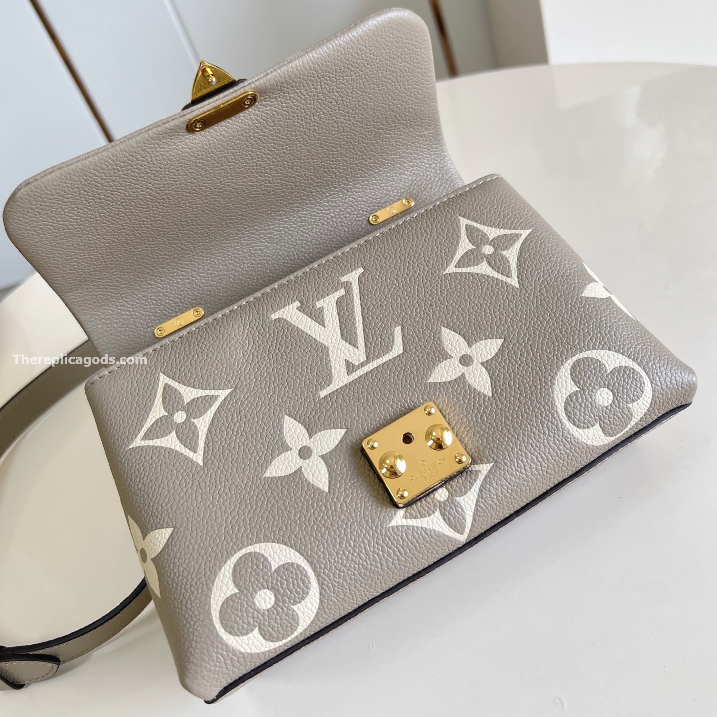 MADELEINE BB BAG BIOCOLOR MONOGRAM EMPREINTE M45978
