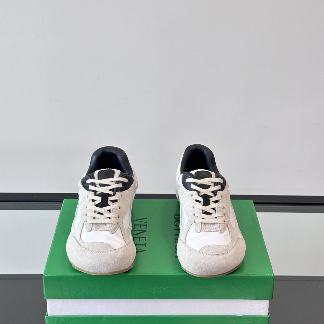 ORBIT FLASH SNEAKERS IN WHITE - BV25