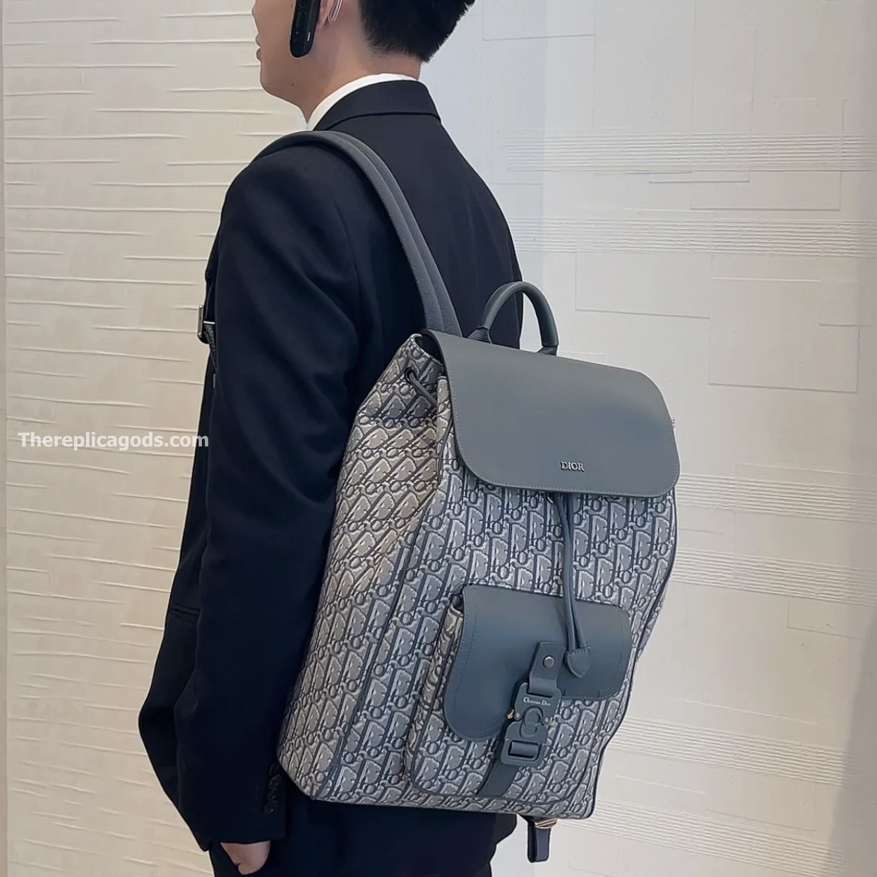 SADDLE BACKPACK WITH FLAP GREY GRAINED CALFSKIN