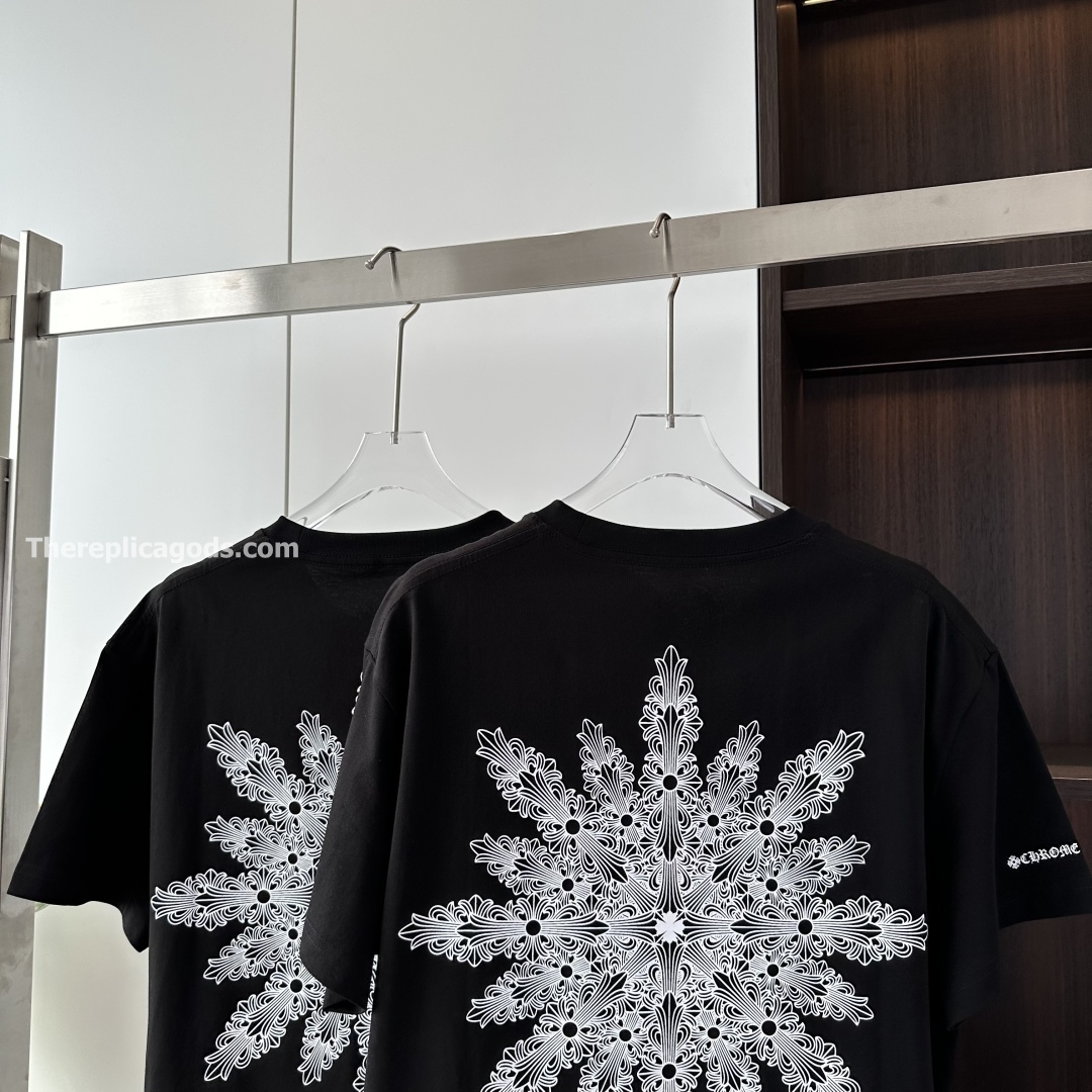 CROSS T-SHIRT IN BLACK - TP593