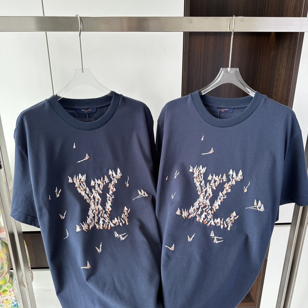 EMBROIDERED COTTON T-SHIRT IN BLUE - TP585