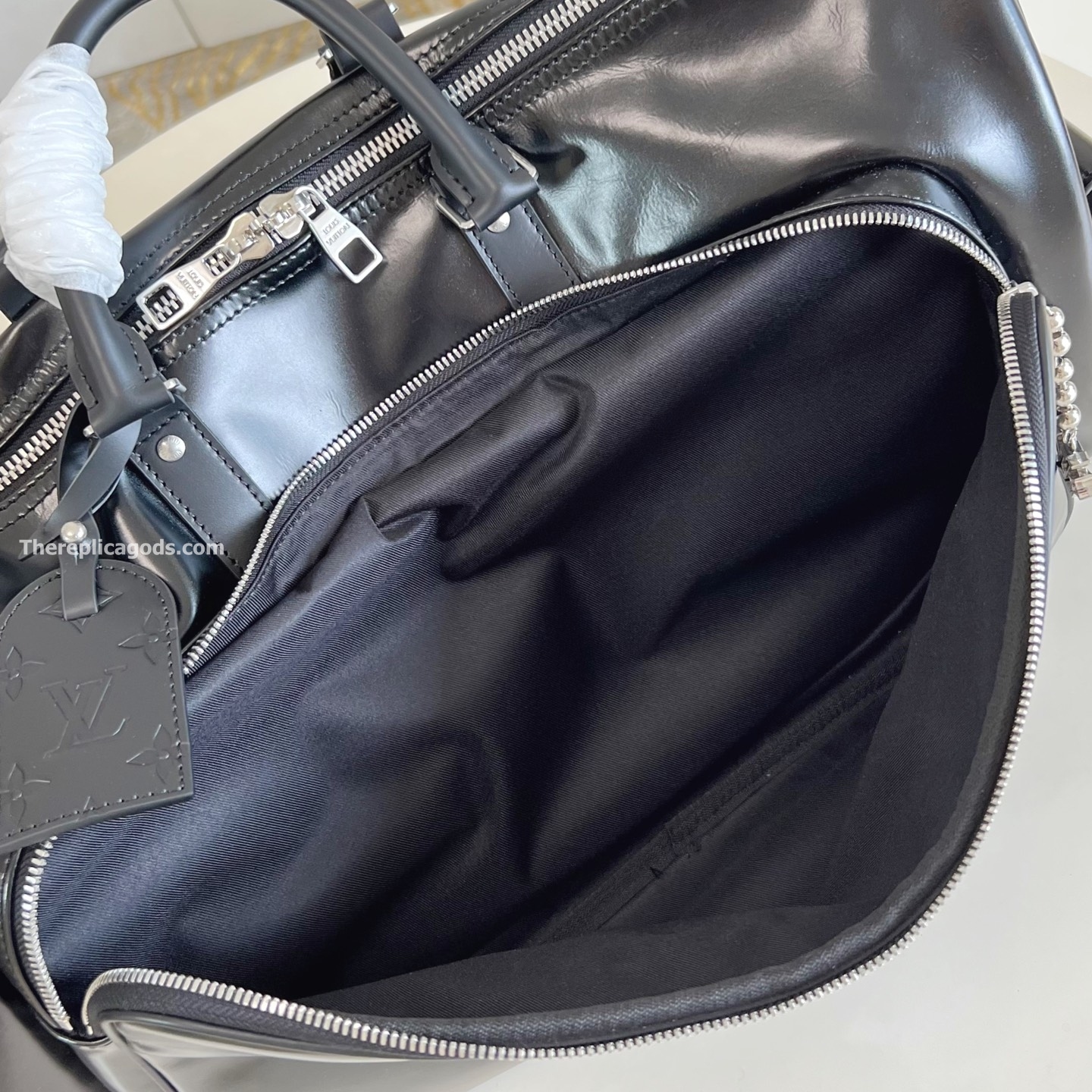 KEEPALL CARGO BANDOULIERE 50 BAG BLACK CALF LEATHER M13992