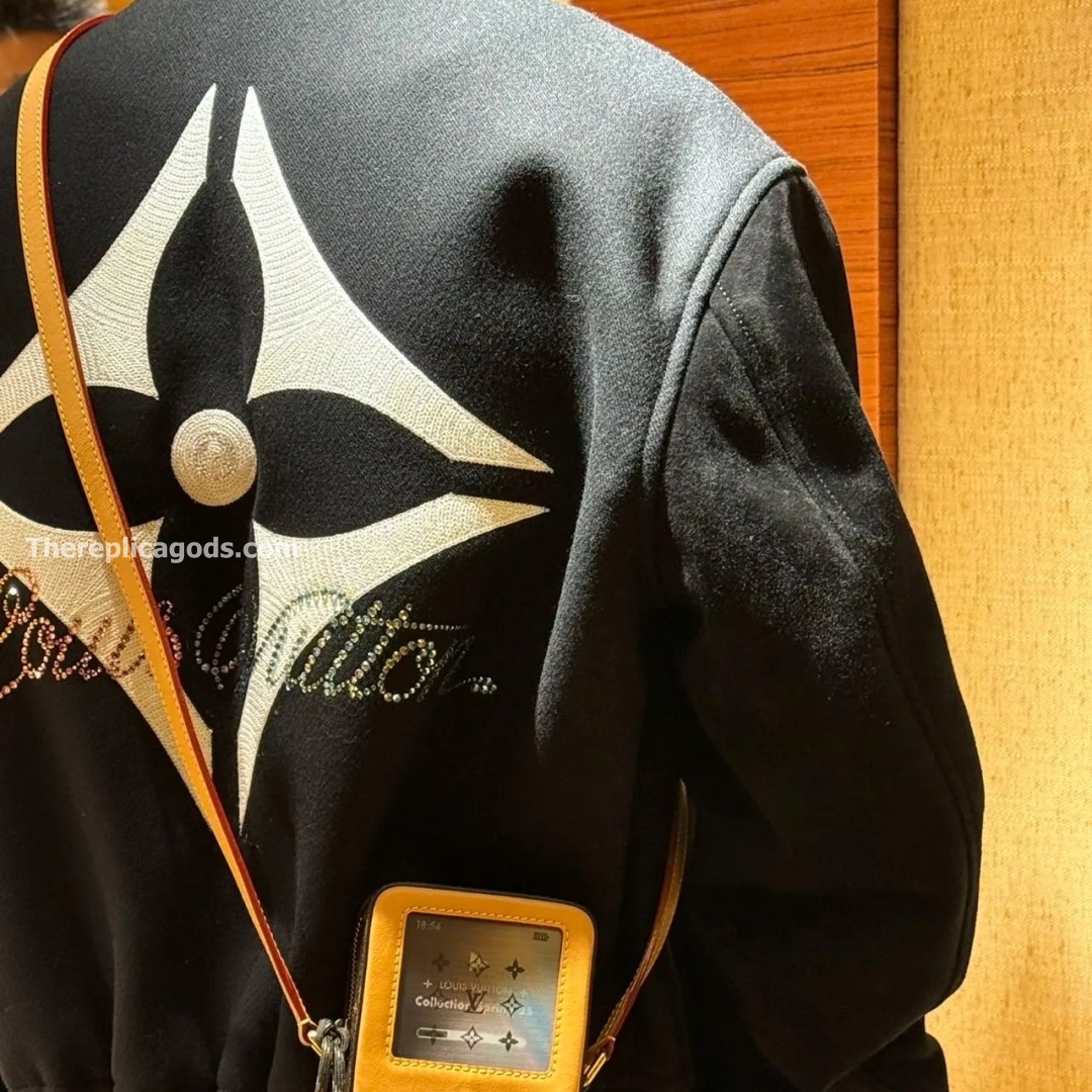 LEATHER MIX VARSITY BLOUSON IN BLACK - JK900