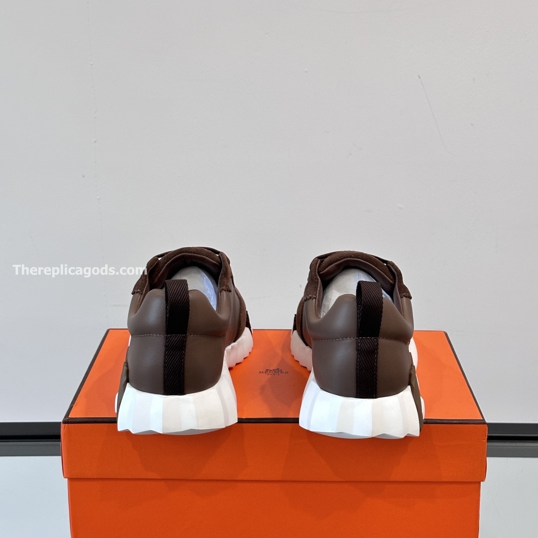 BOUNCING SNEAKERS IN BROWN - H269