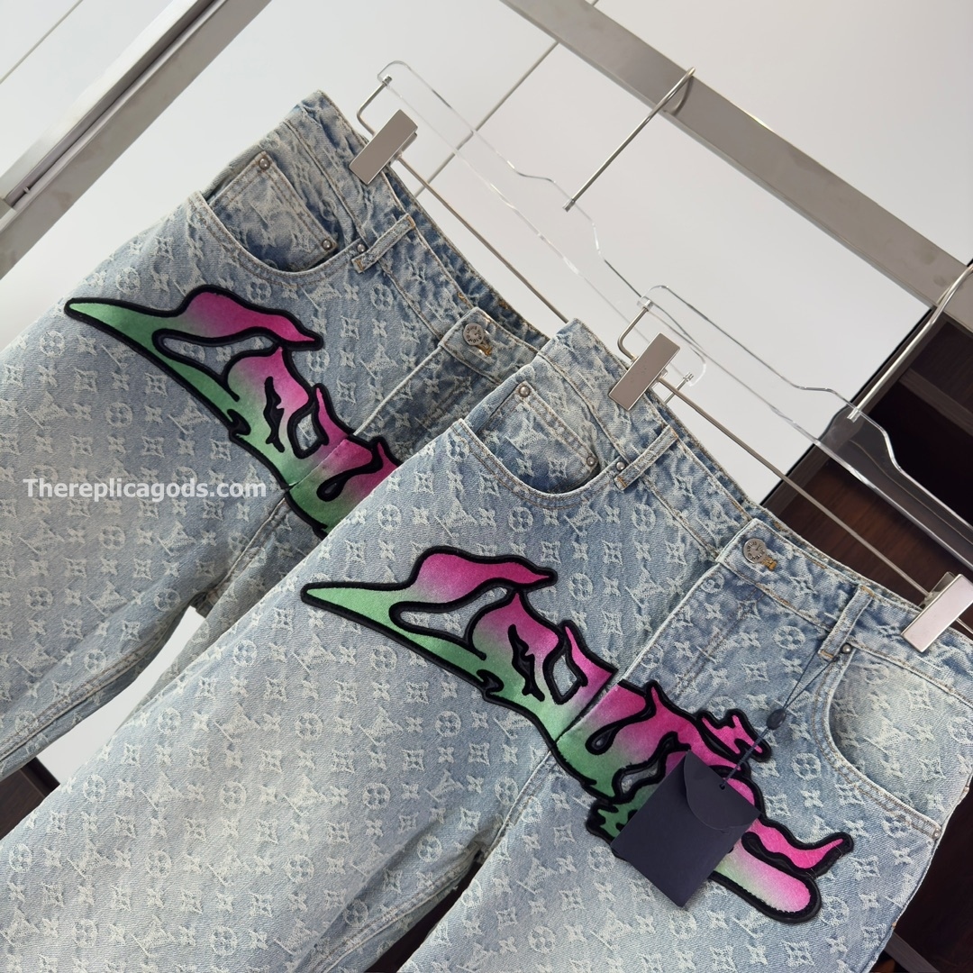 GRAFFITI PRINTED DENIM BAGGY PANTS - TP650