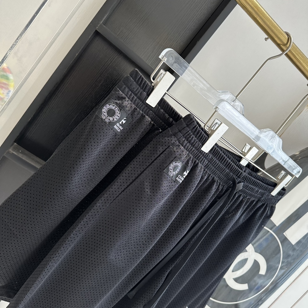 STADIUM FOOTBALL SHORTS IN BLACK - TP580