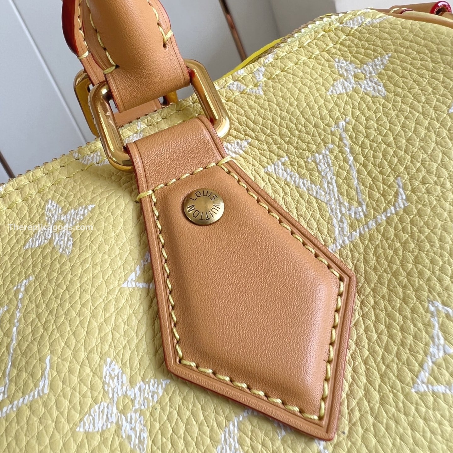 SPEEDY P9 BANDOULIERE 25 BAG IN YELLOW M24426