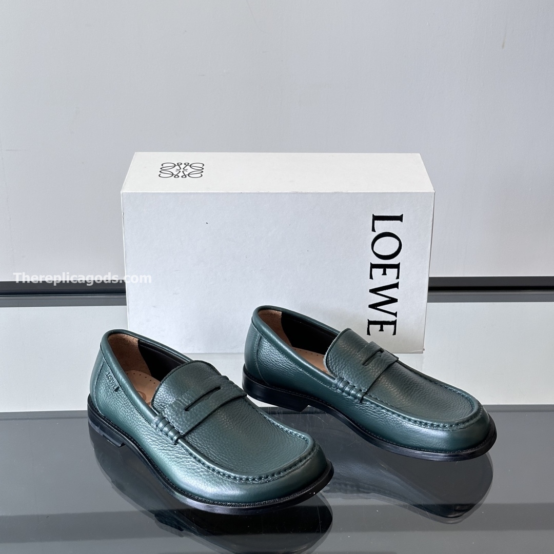CAMPO DEERSKIN LOAFERS IN EVERGREEN
