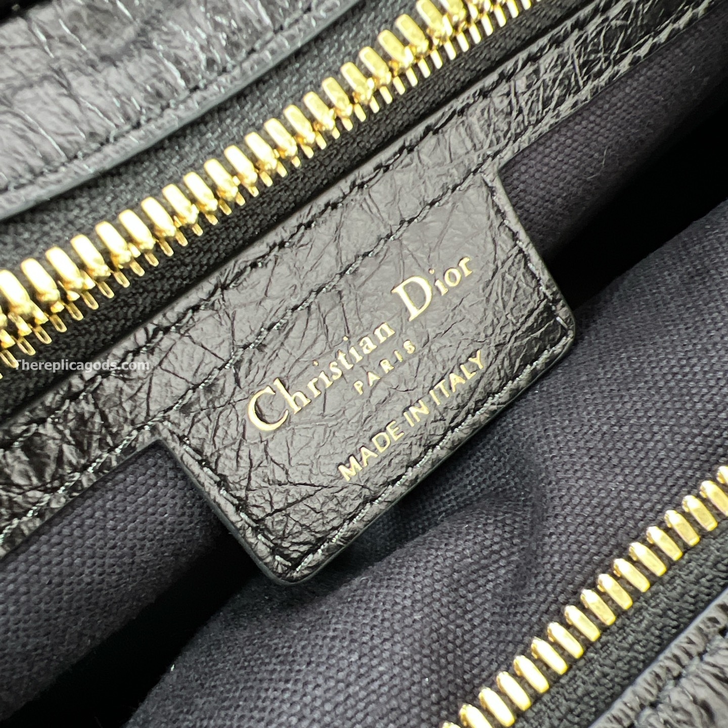 MEDIUM GRAND TOUR BOWLING BAG BLACK CRINKLED CALFSKIN