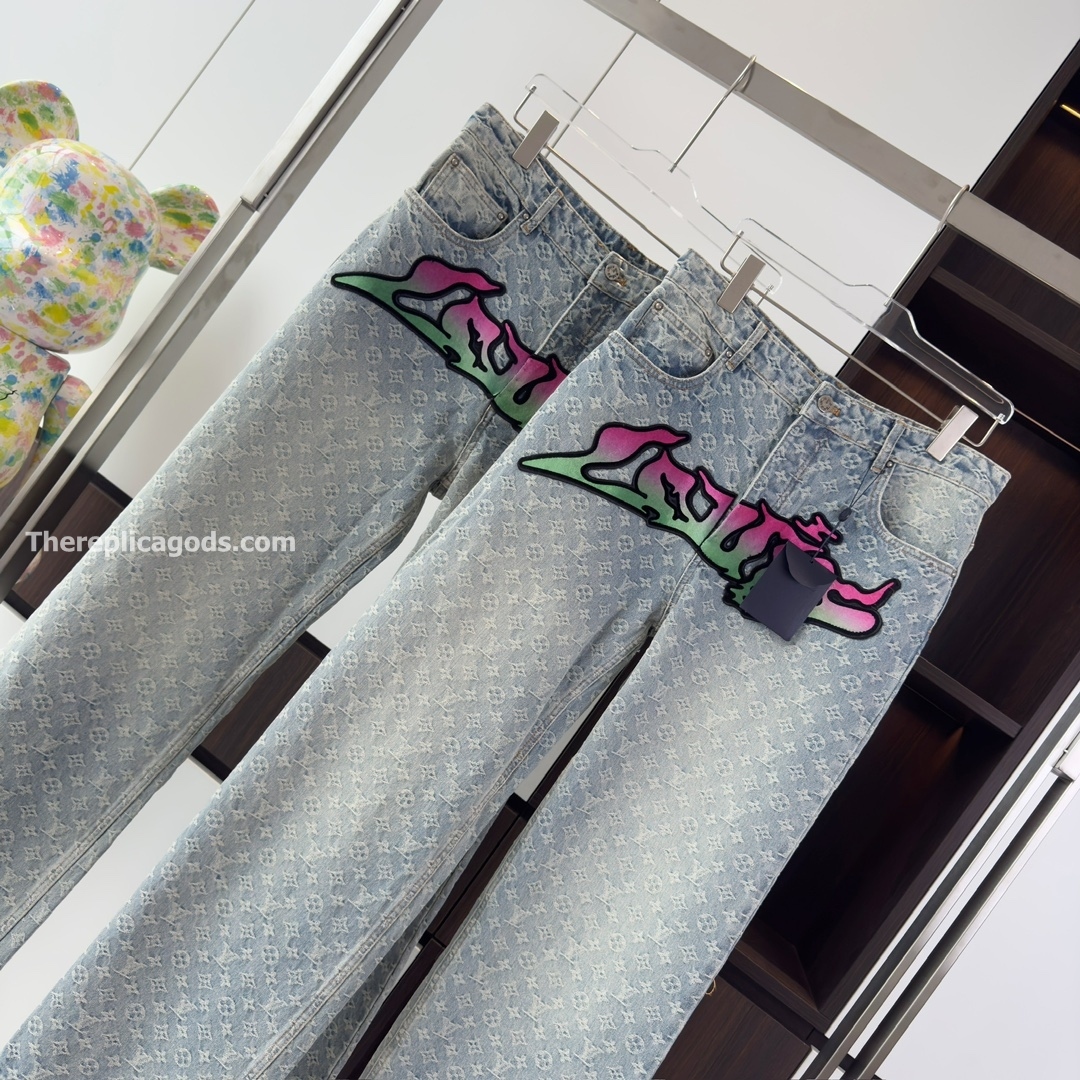 GRAFFITI PRINTED DENIM BAGGY PANTS - TP650
