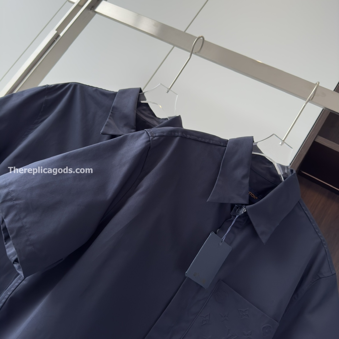 MONOGRAM POCKET SHORT-SLEEVED SHIRT IN BLUE - SH360