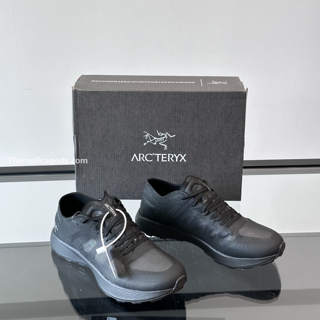 NORVAN SL 2 SNEAKERS IN BLACK
