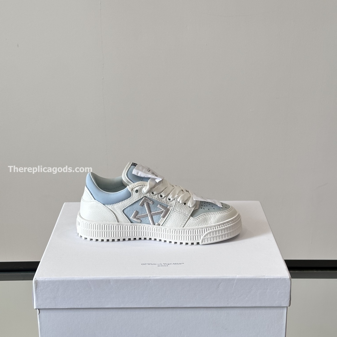 3.0 OFF-COURT SNEAKERS IN WHITE AND LIGHT BLUE - OW52