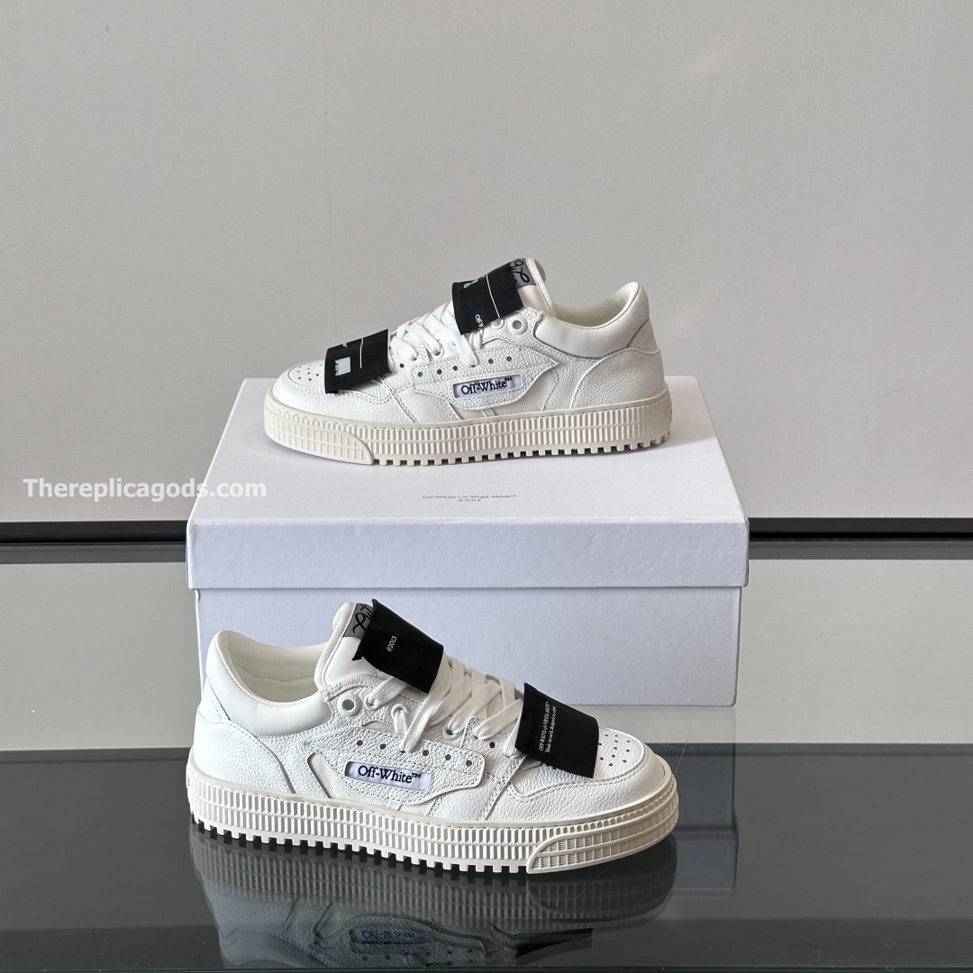 3.0 OFF-COURT SNEAKERS IN WHITE - OW51