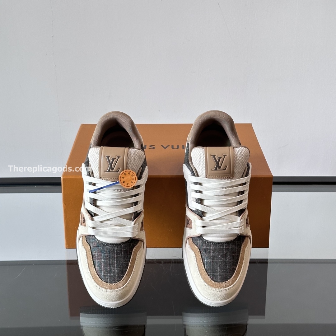 TRAINER SNEAKERS IN WHITE AND BROWN - LV934