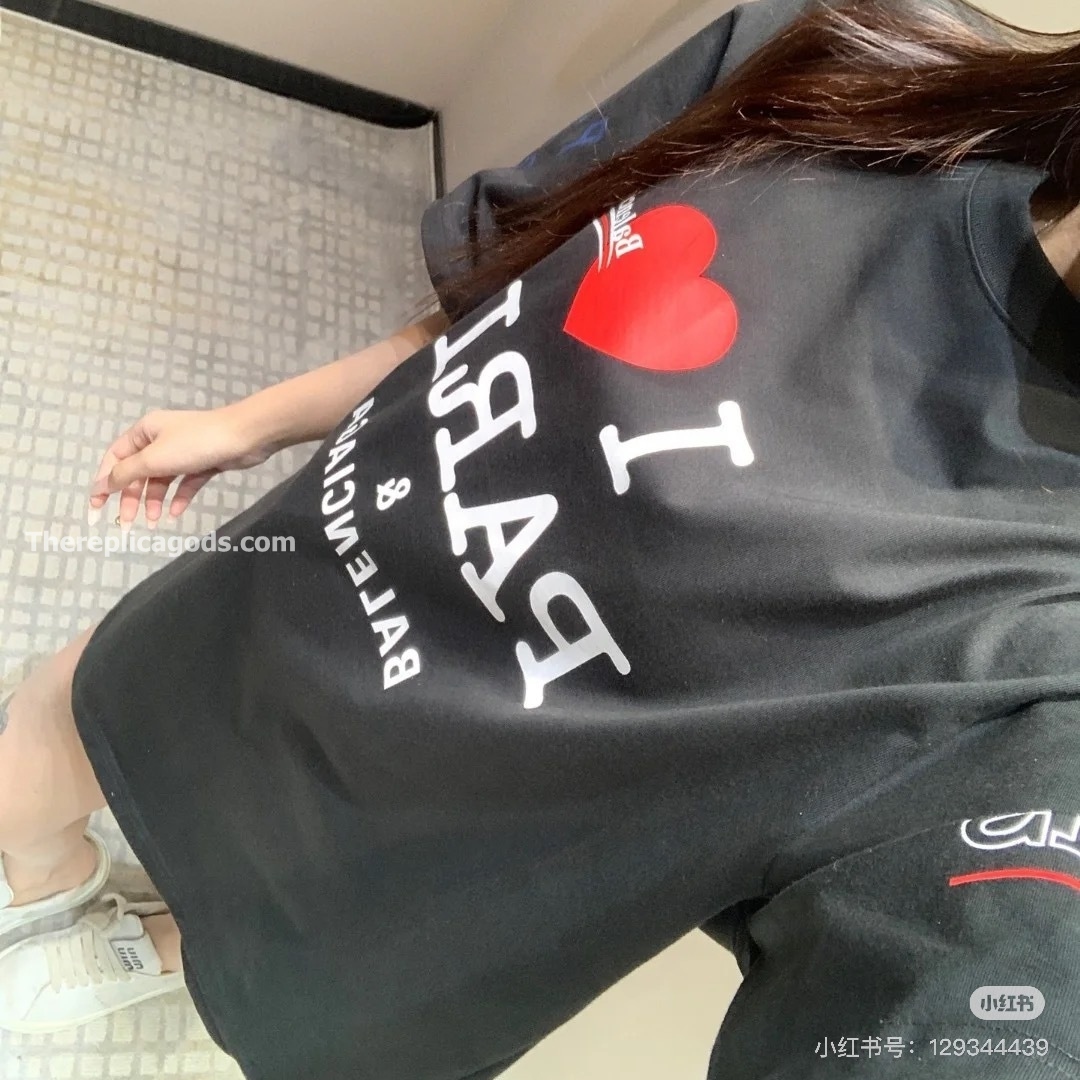 OVERLAYER POLITICAL CAMPAIGN T-SHIRT IN BLACK - TP595