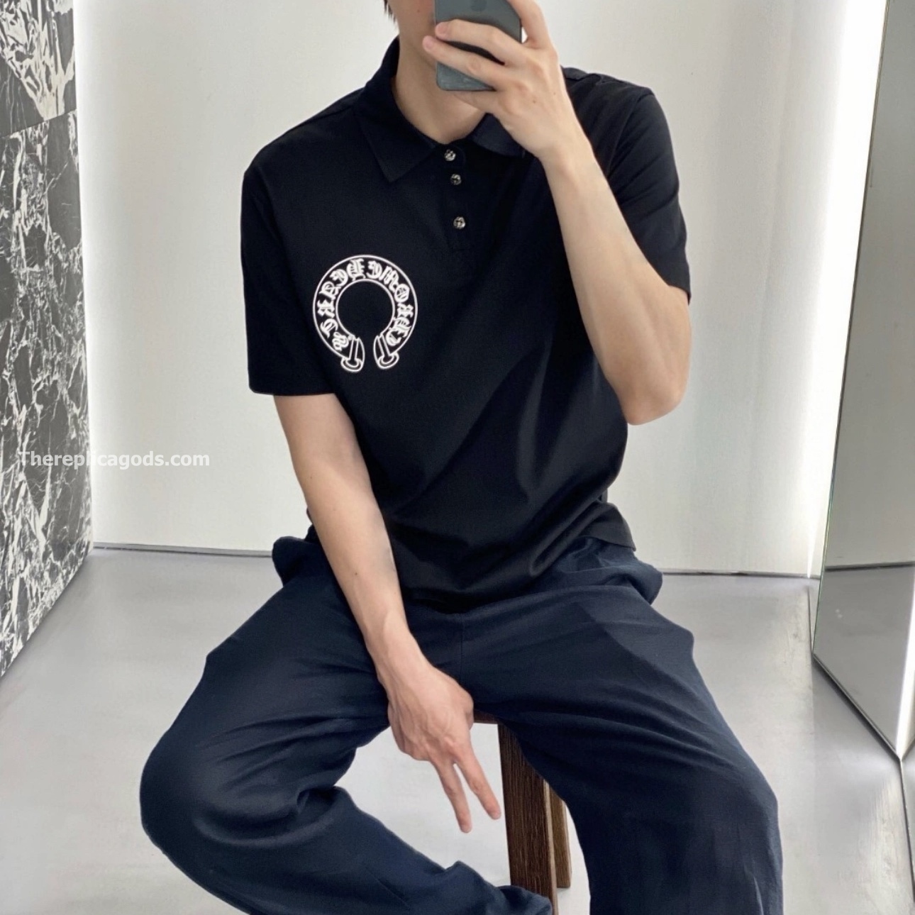 HORSESHOE LOGO POLO IN BLACK - TP570