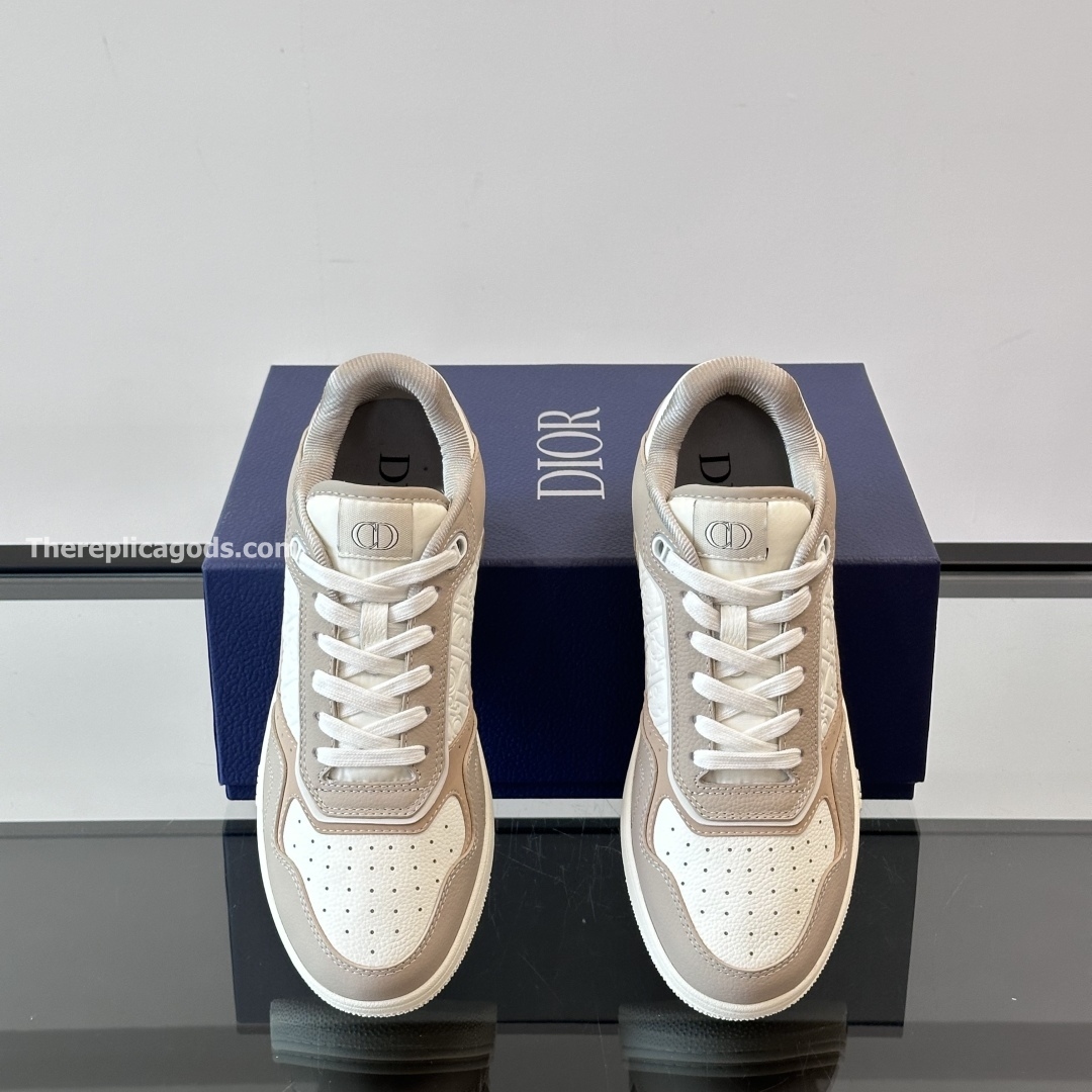B27 UPTOWN LOW-TOP SNEAKERS BEIGE AND WHITE GRAINED CALFSKIN WITH WHITE GRAVITY LEATHER - CD412
