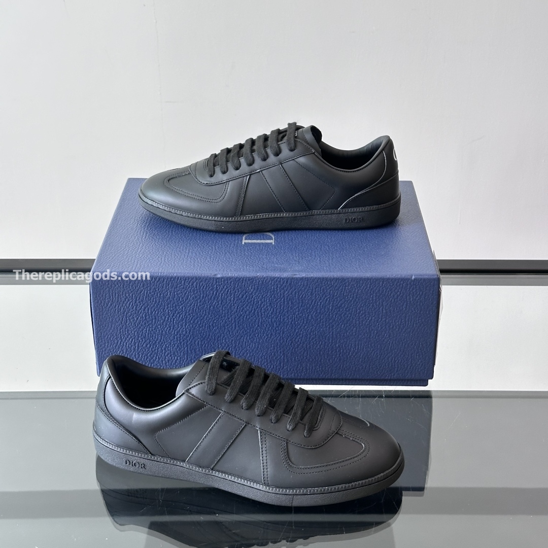 B01 MATCHPOINT SNEAKERS BLACK SMOOTH CALFSKIN - CD409